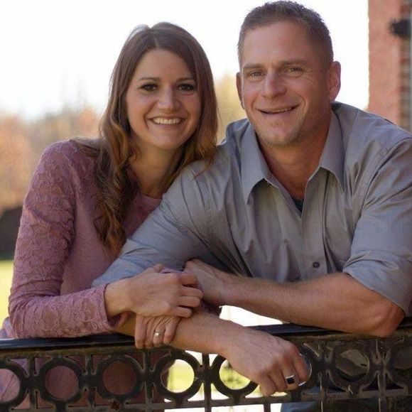 Meet your Posher, Jessica - Picture 1 of 1